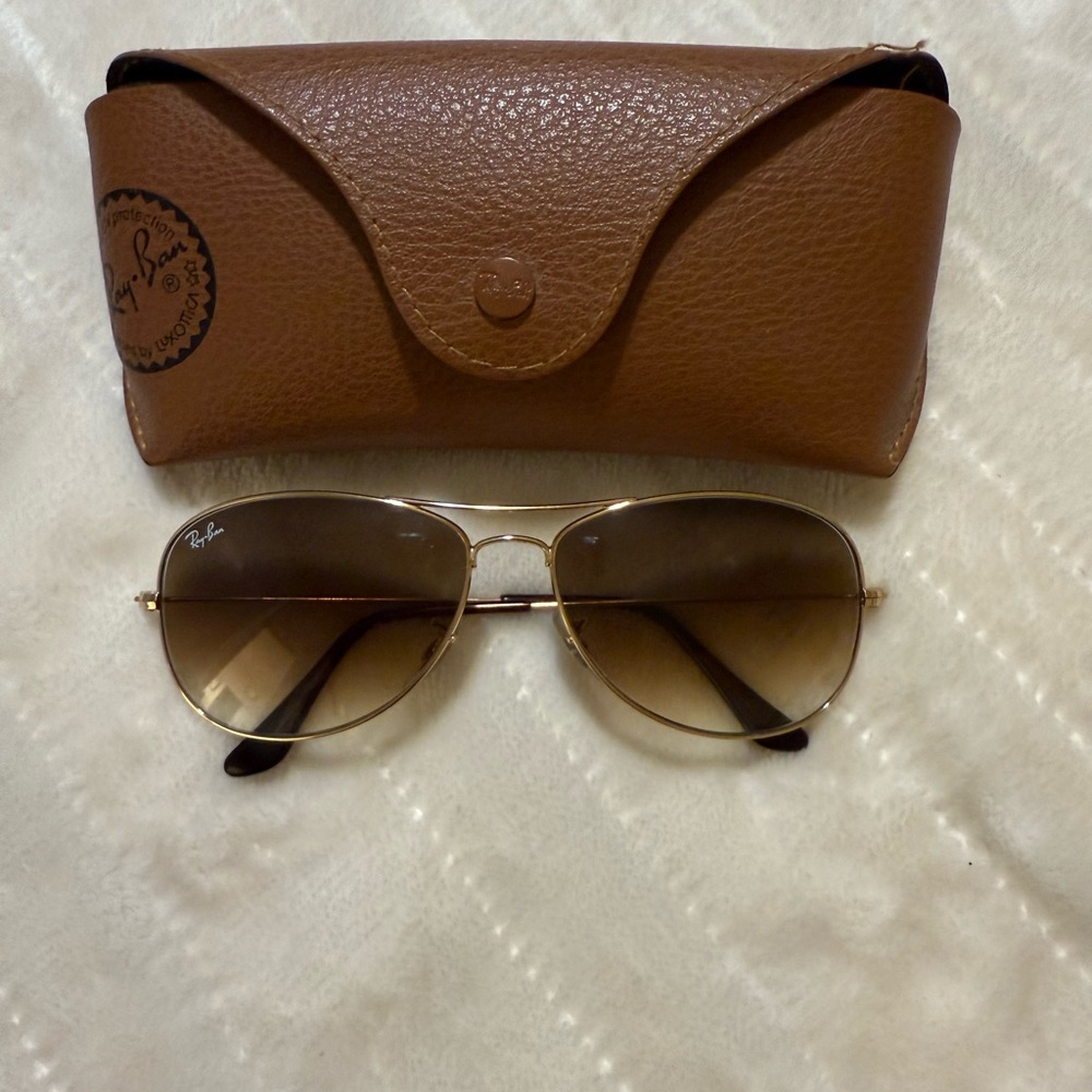 Ray-Ban Gold Aviator Sunglasses with Brown Lenses